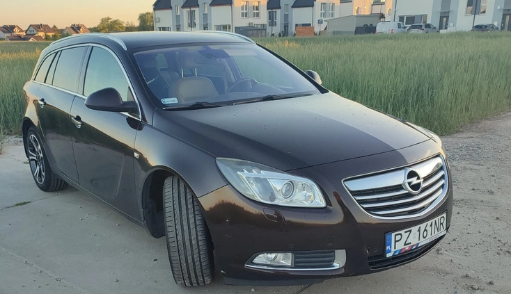 Opel Insignia cena 29900 przebieg: 205000, rok produkcji 2012 z Swarzędz małe 56